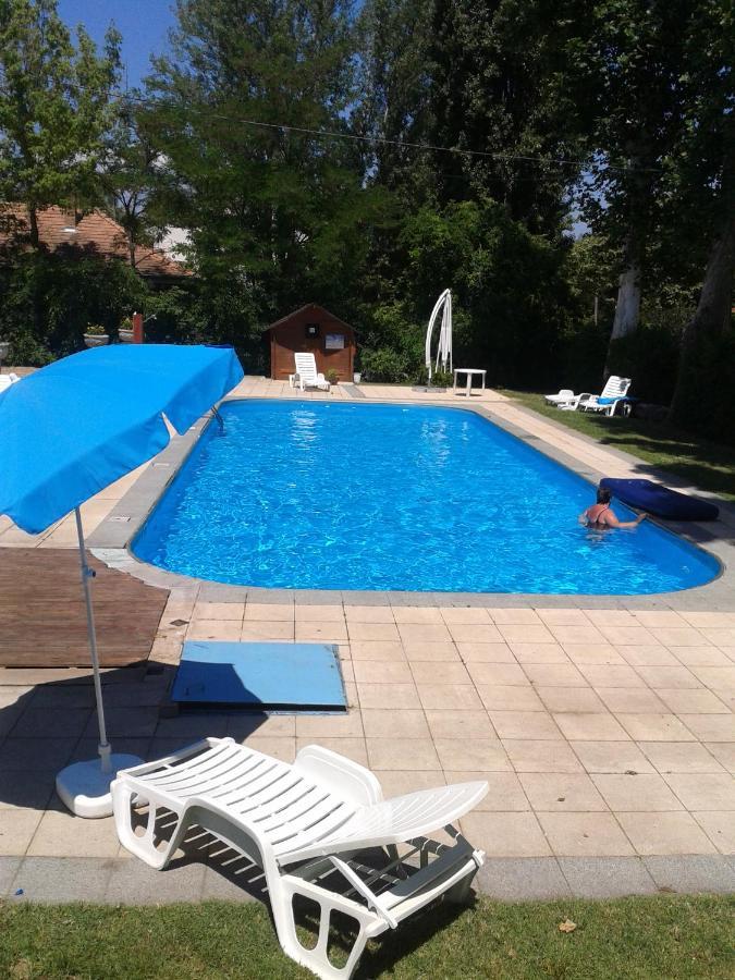 Balatonföldvár Sommer Panzio المظهر الخارجي الصورة