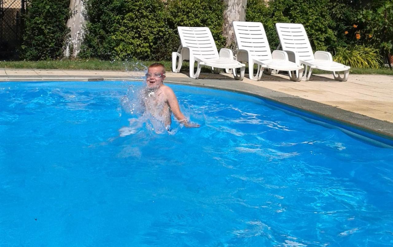 Balatonföldvár Sommer Panzio المظهر الخارجي الصورة