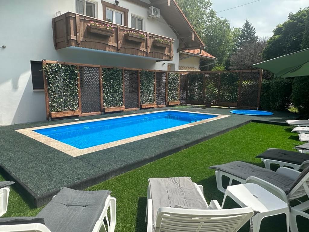 Balatonföldvár Sommer Panzio المظهر الخارجي الصورة